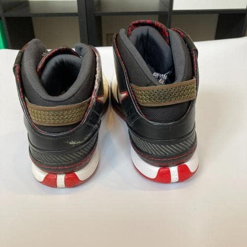 Lebron James Aláírt Nike Játék Modell Cipők uda vagy Felső szint COA - Dedikált NBA Cipők