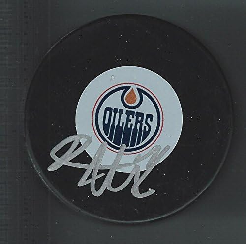 Robert Nilsson Aláírt Edmonton Oilers Puck - Dedikált NHL Korong